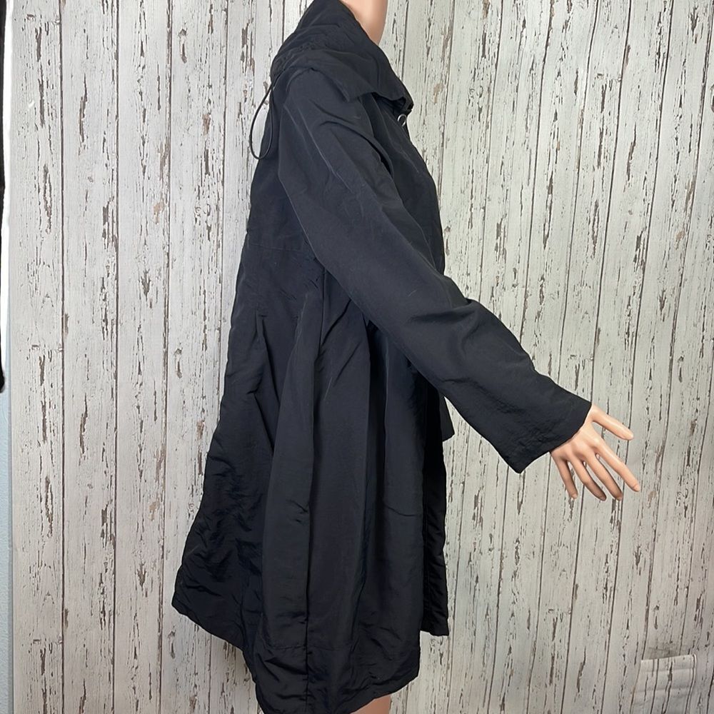 Eleven Stitch Design Jacket - Picture 3 of 7